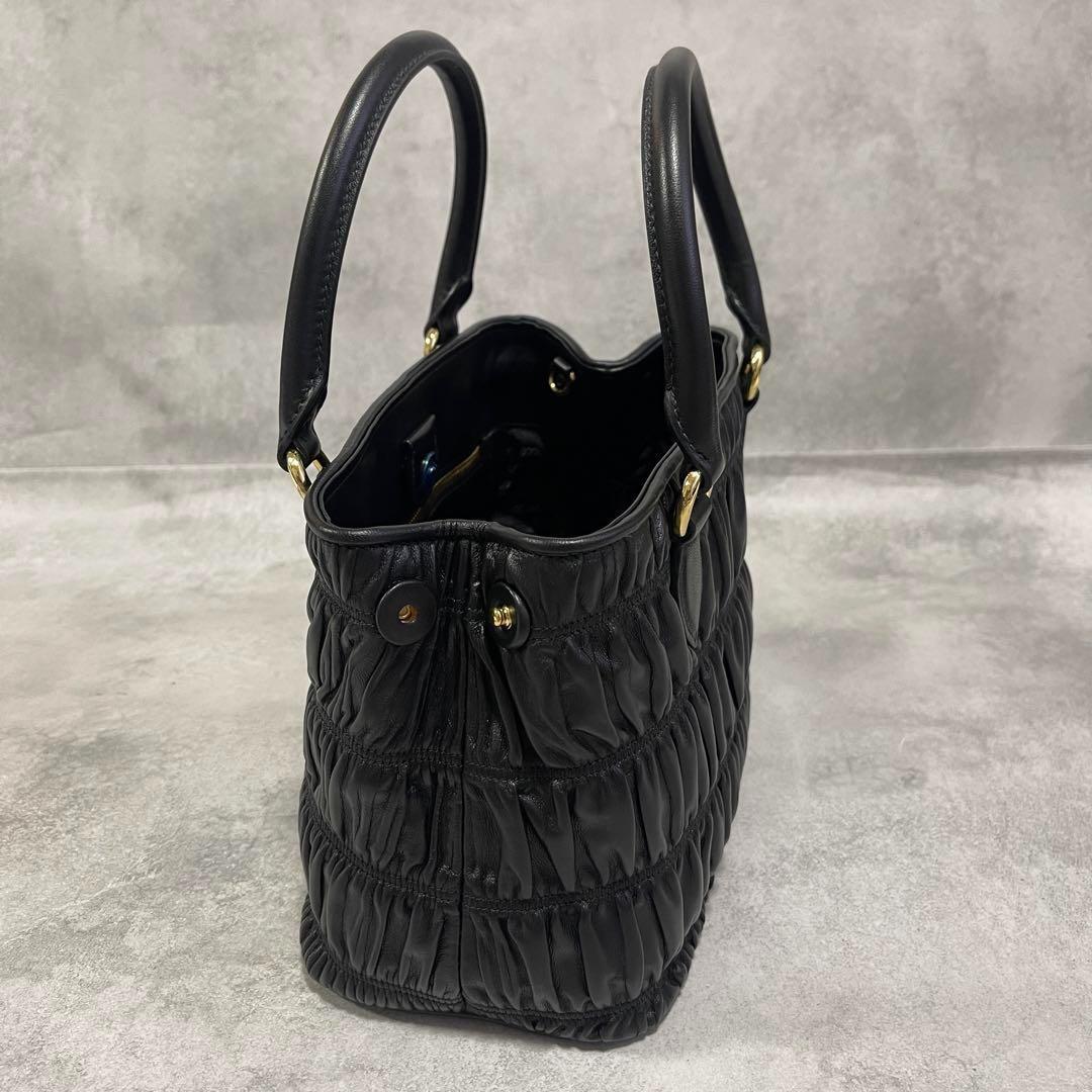 新品✨PRADA プリーツ ナッパレザー 2way ハンドバッグ ブラック