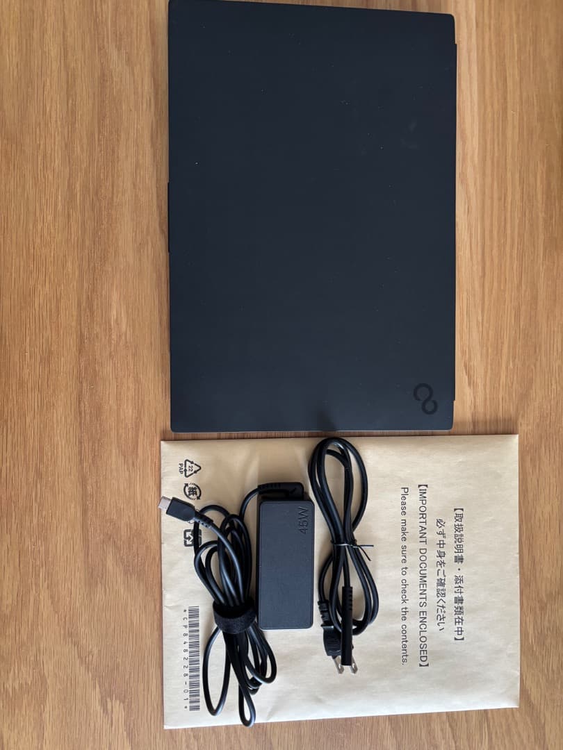 ま*も様 Fujitsu LIFEBOOK WU-X/H1 （超軽量）