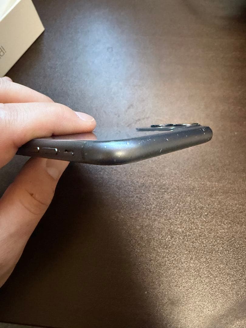 Apple iPhone 11 128GB ブラック 本体