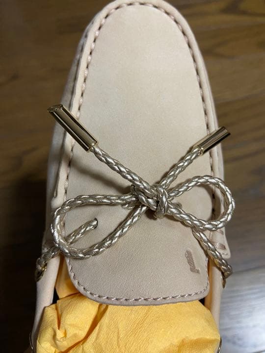 TOD’S 未使用品 ドライビングシューズ