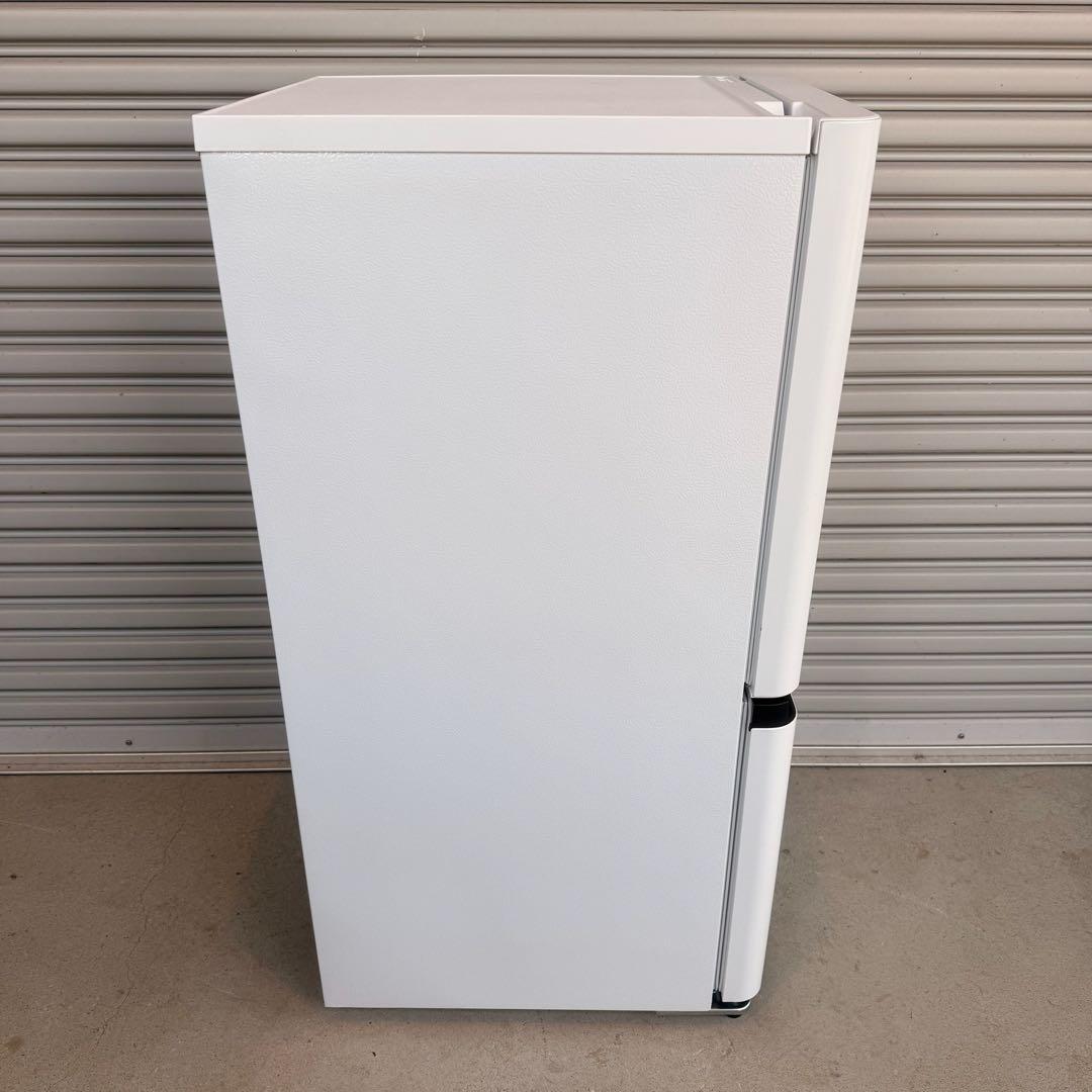 ● 極美品 ハイセンス 冷蔵庫 HR-D13E4W 135L 2025年製