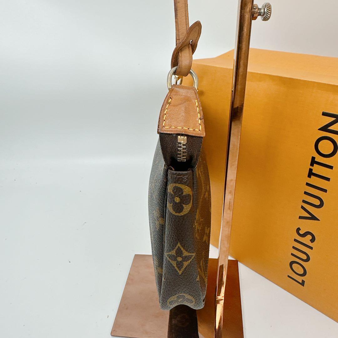 ルイヴィトン　モノグラム　ポシェットアクセソワール　AR1928