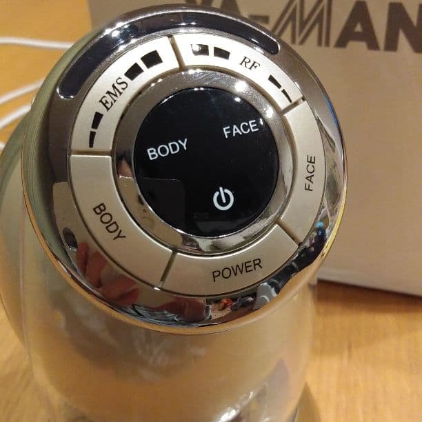 家庭用美容器　セルキャビ