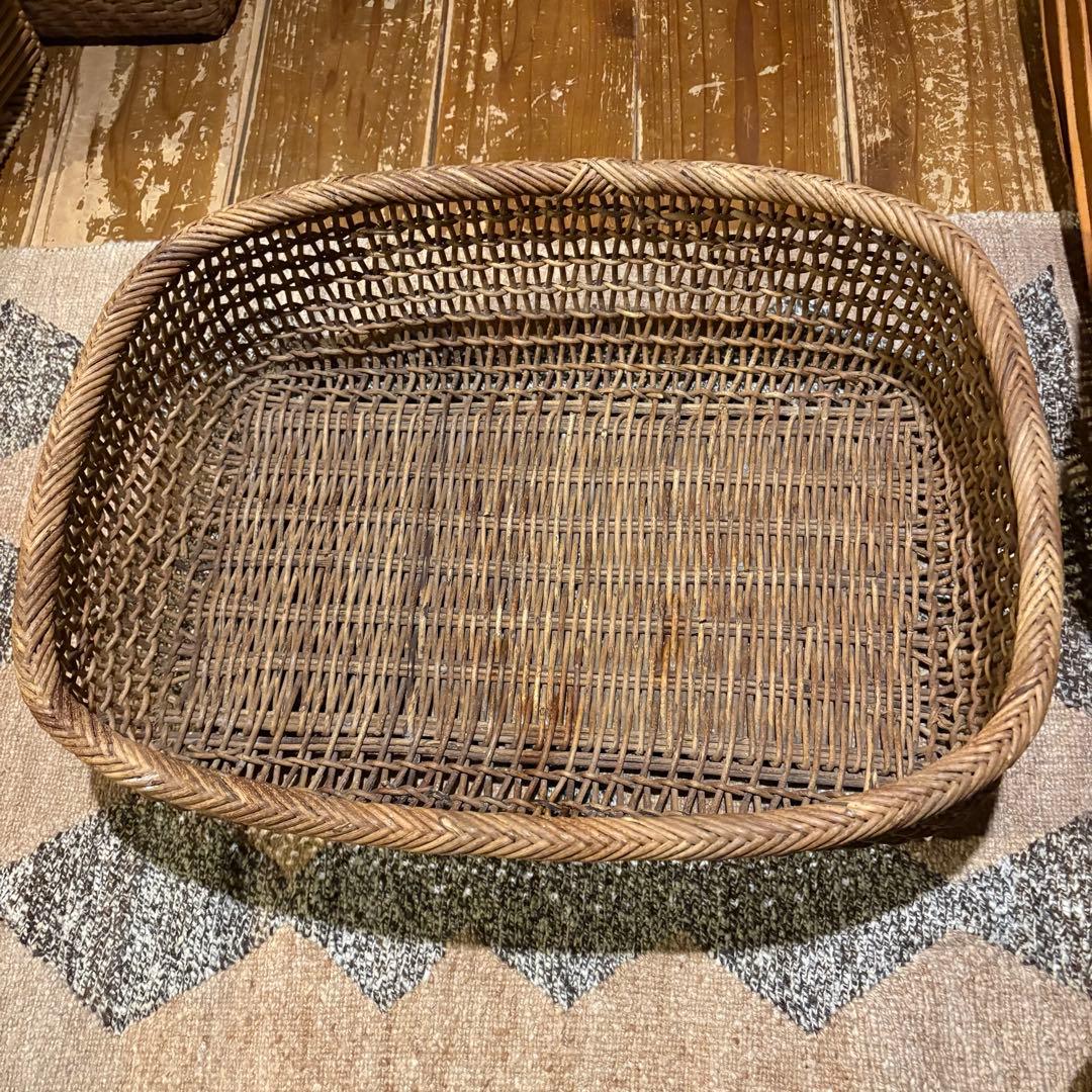 《あけび蔓編み平籠》秋田県産