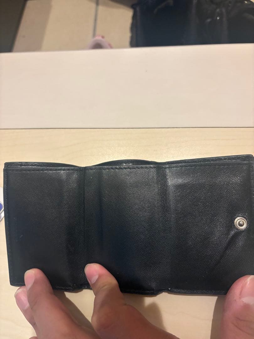 バレンシアガ　三つ折り財布