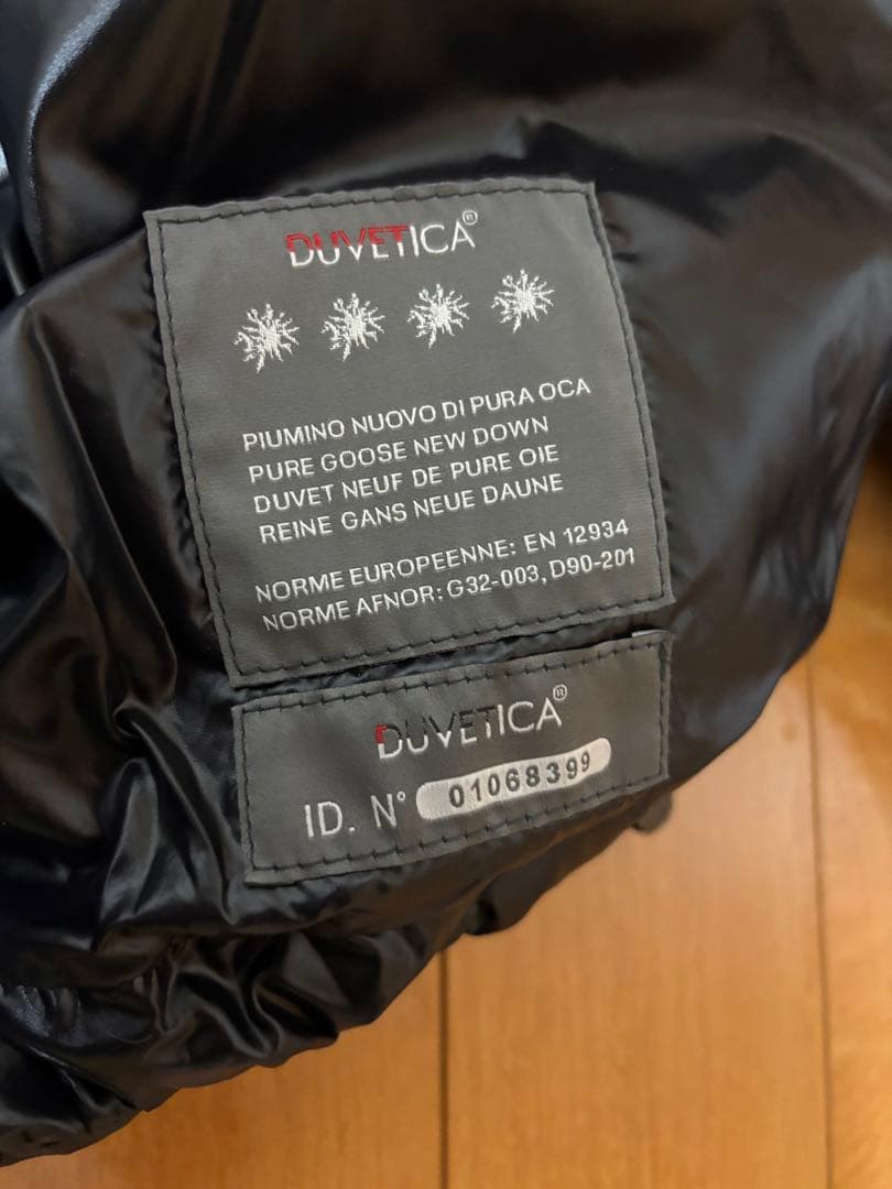 DUVETICA ファーダウン　短丈　平成　y2k ファー取り外し可能　光沢