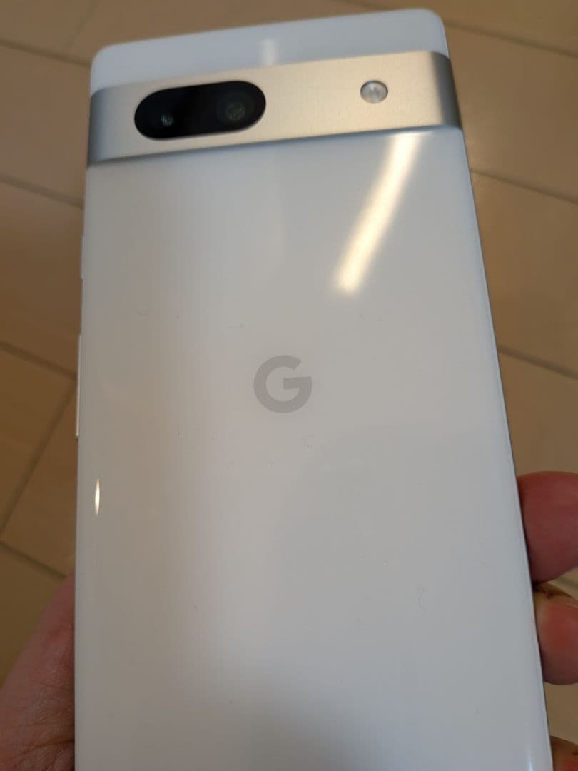 Pixel 7a おまけ付きの美品です。