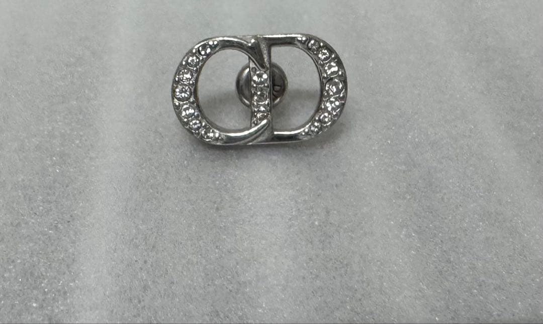 美品Dior ディオールCDロゴクリスタル ピアス シルバー925【片耳用】単品