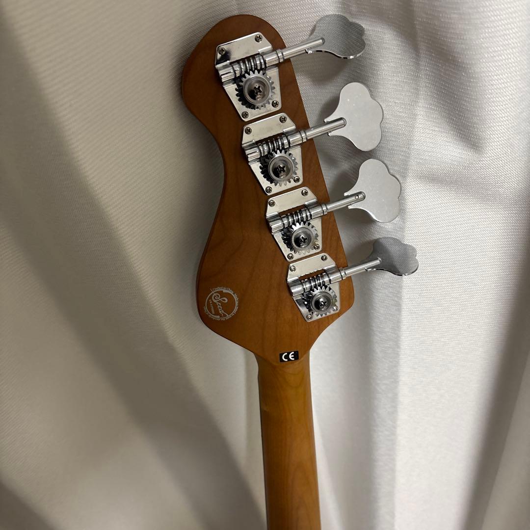 Seed エレキベース サンバースト 4弦 でらしモデル