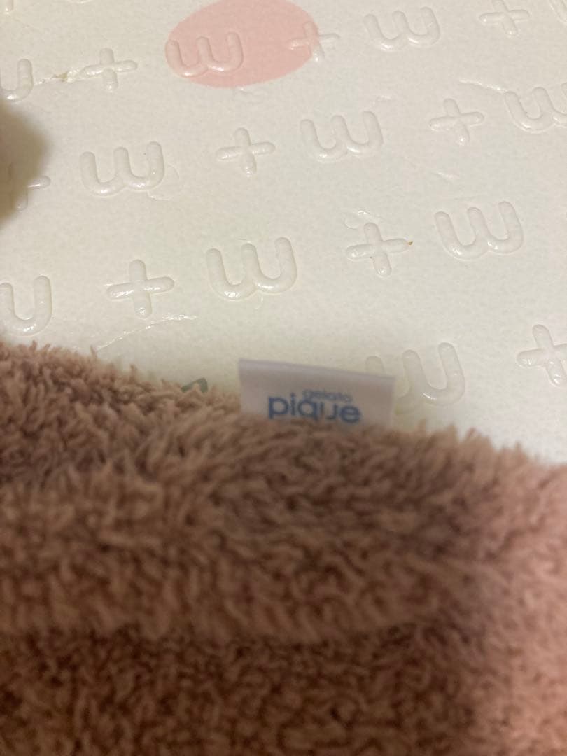 【riko】ジェラートピケ　イーブイ　ロンパース 80-90サイズ