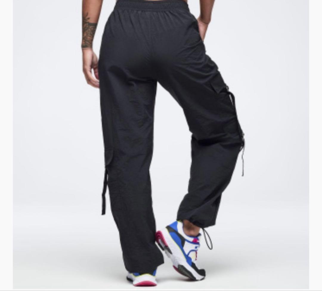 定価¥15,180最新作 正規品ZUMBA 虎柄 カーゴパンツ ズンバウェア