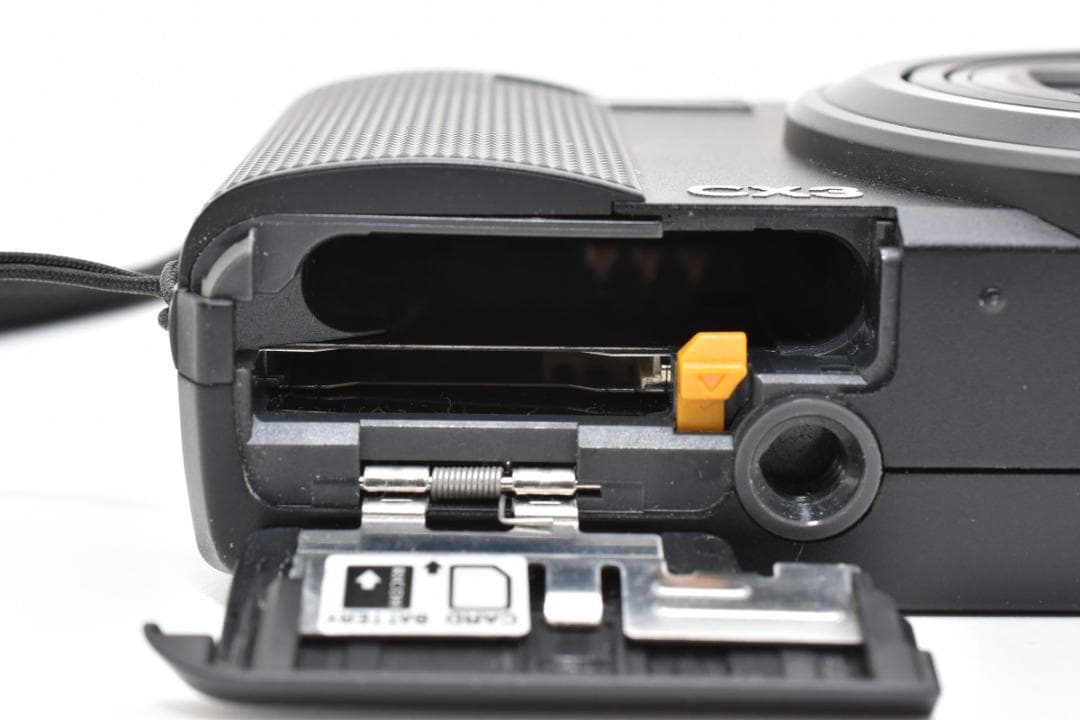 《 美品 》　リコー　RICOH CX3 ブラック　＜動作確認済＞