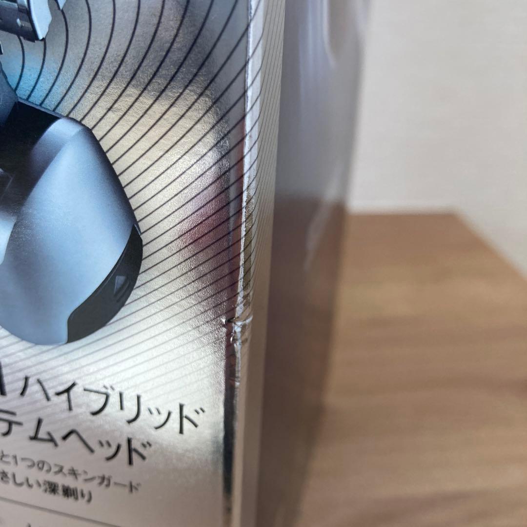 【新品】BRAUNブラウン シリーズ8 充電式 三枚刃 シェーバー 洗浄