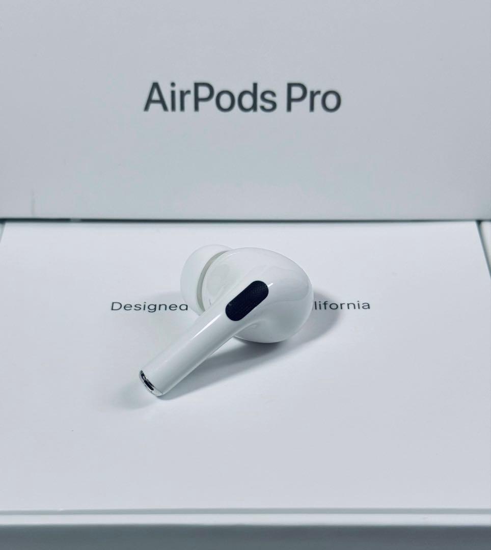 ほぼ新品　Apple アップル　AirPods Pro 第2世代　2　 左耳