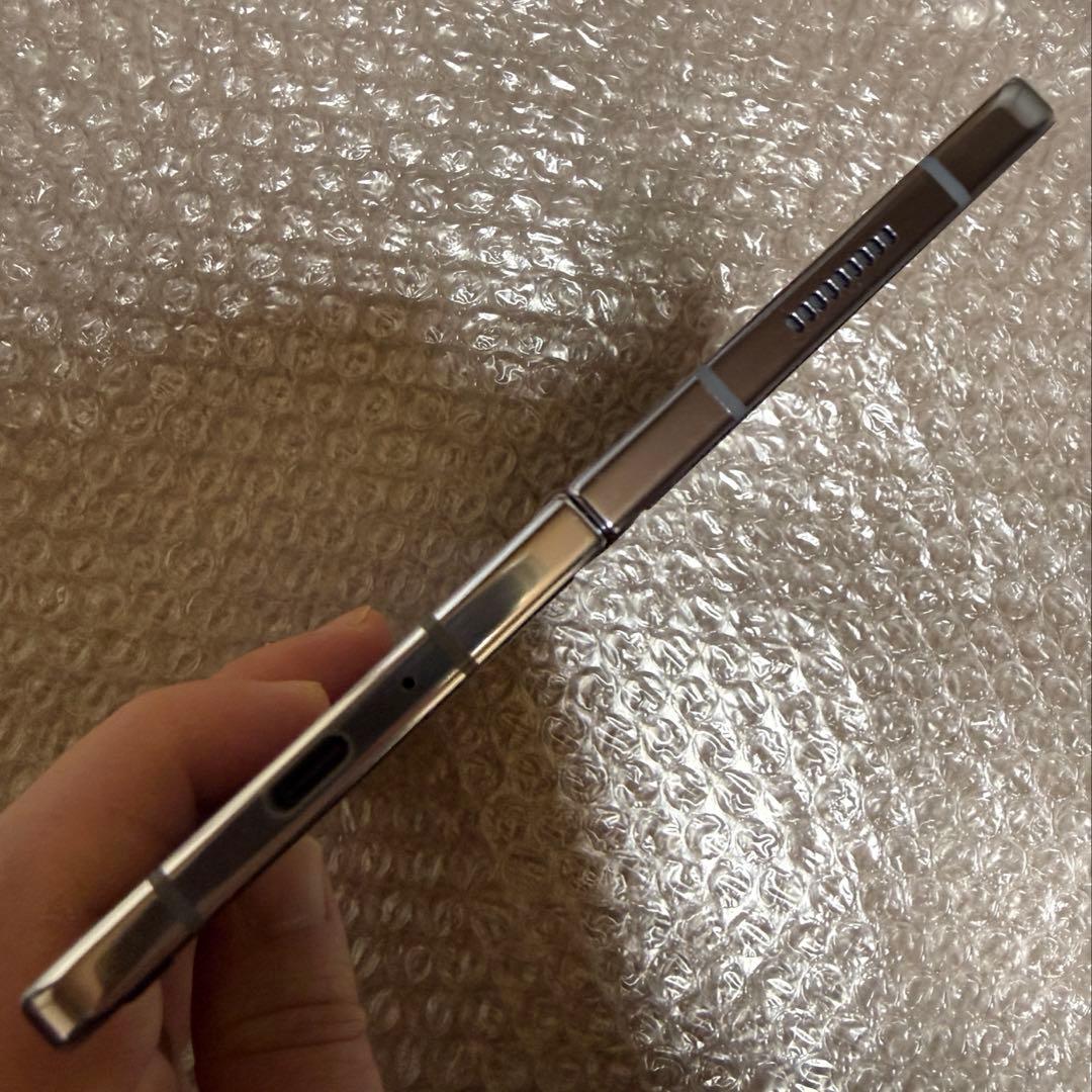 Samsung Galaxy Fold5 国内版 256GB SIMフリー