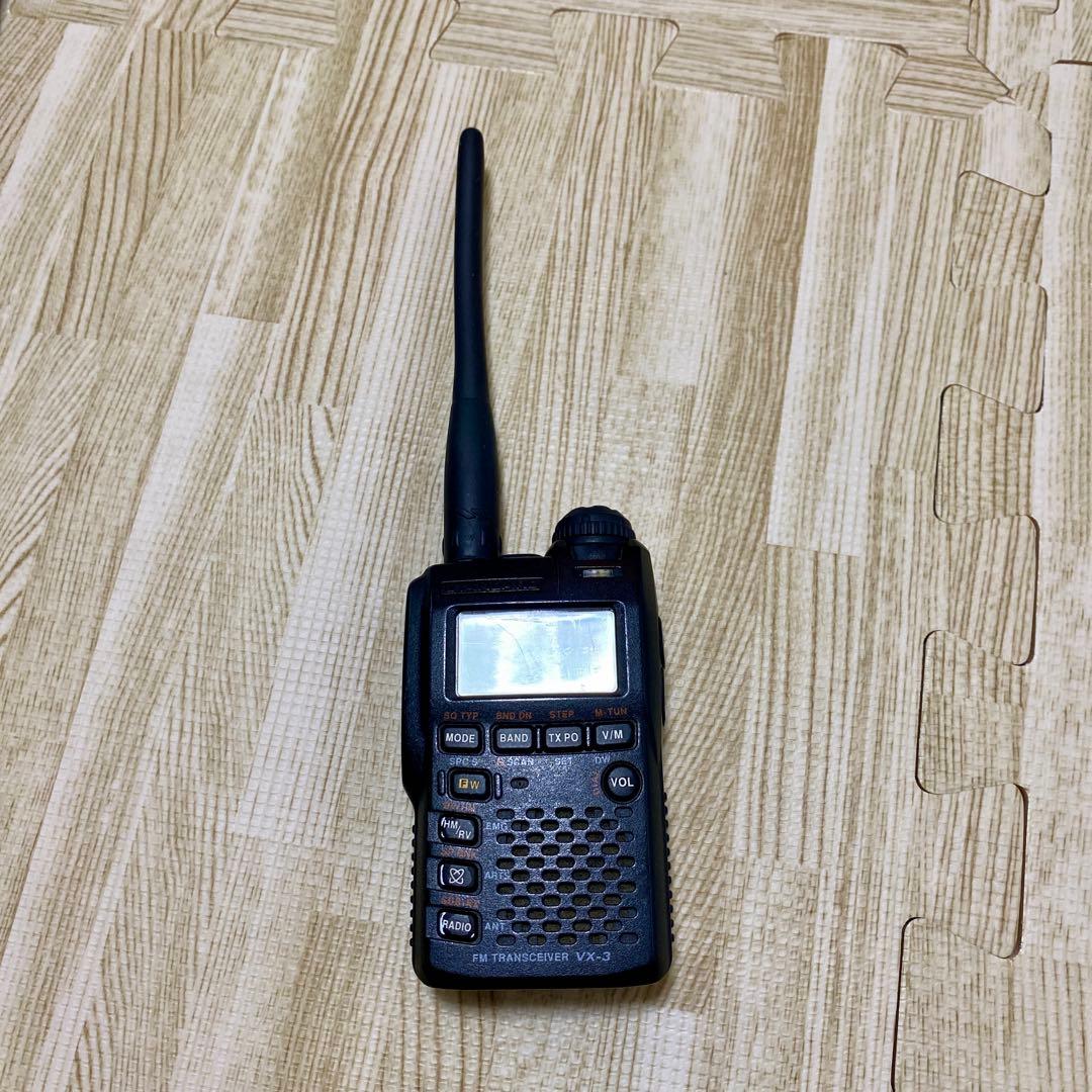 スタンダード FM トランシーバー VX-3