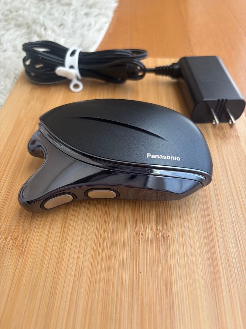 美顔器 Panasonic バイタリフトかっさ