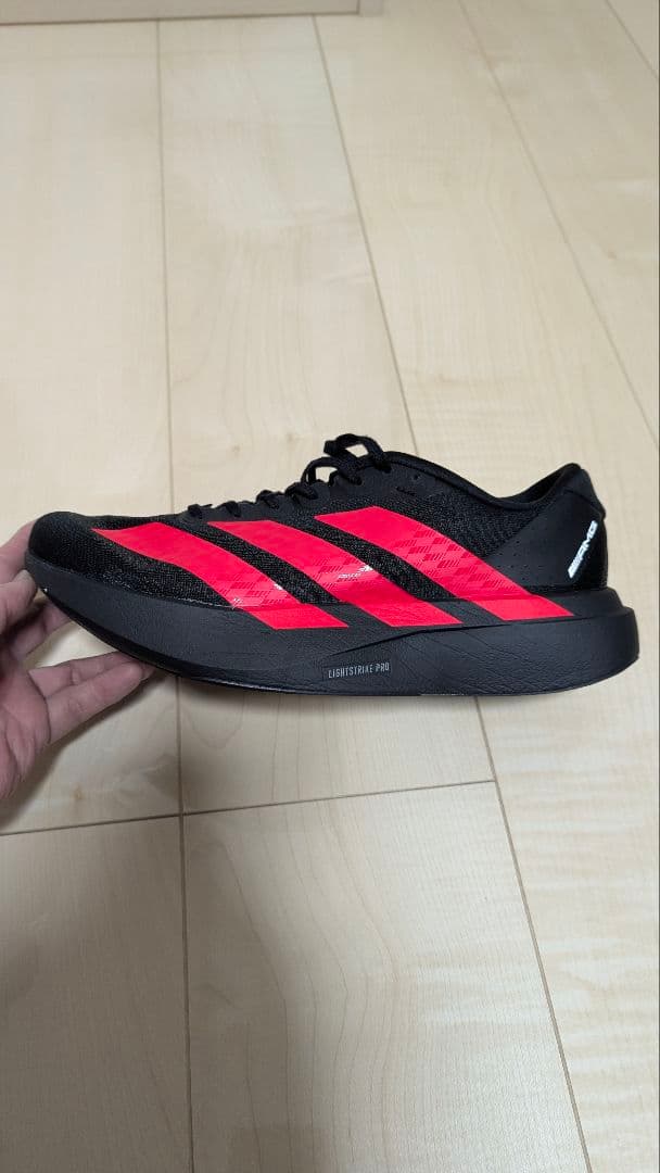 ADIZERO　EVO　SL　AMG 25.5センチ