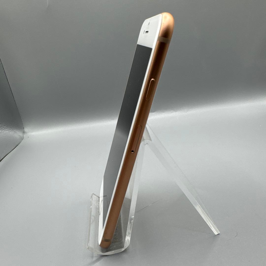 Apple iPhone8 ゴールド 64GB 初期化 SIMロック解除 済み