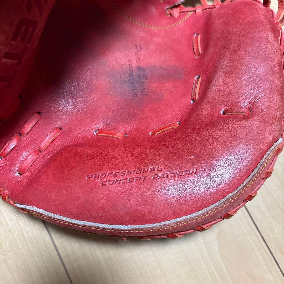 ZETT PROSTATUS 軟式用グローブ 赤