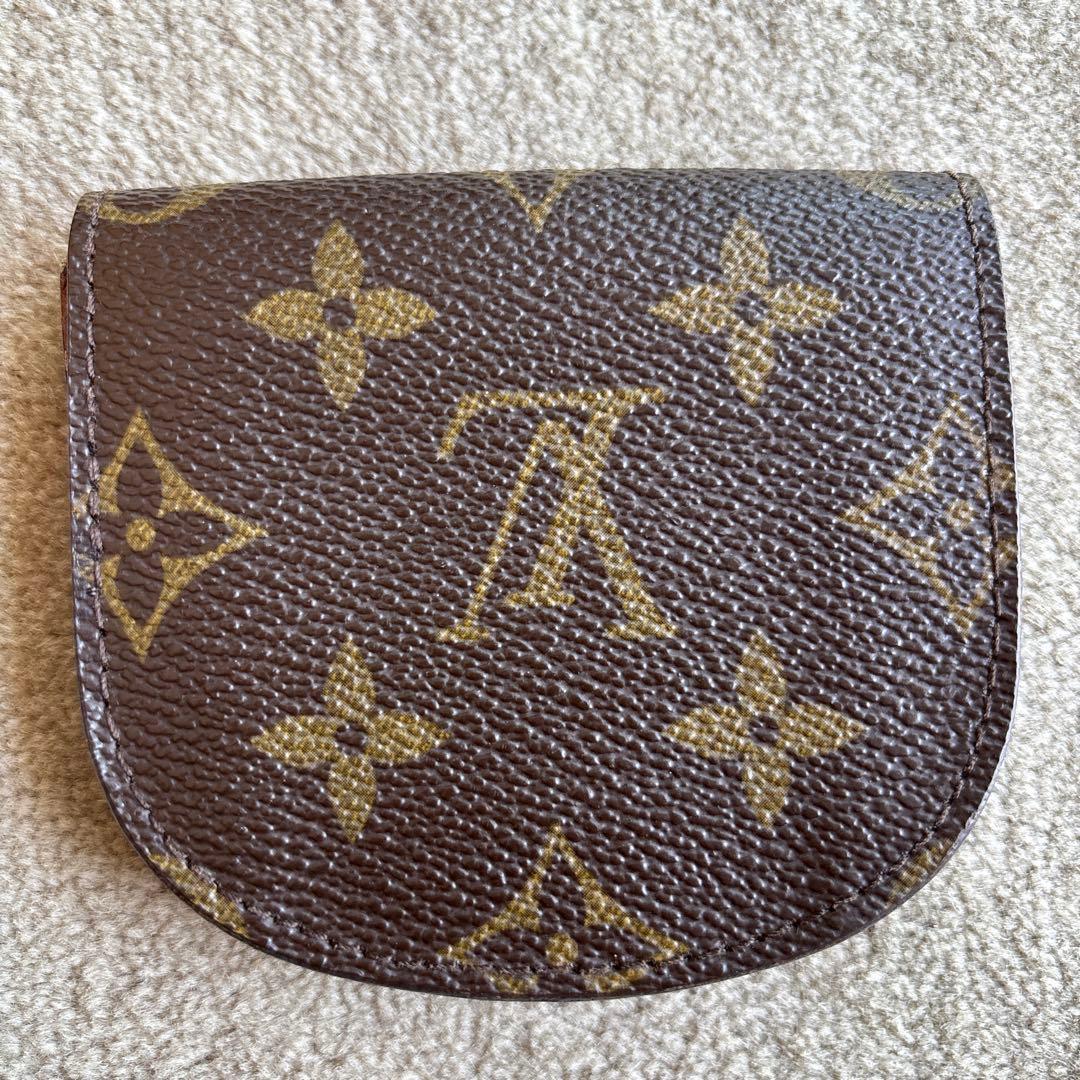 Louis Vuitton ケース