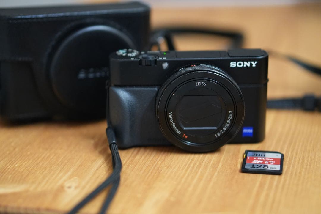 【SALE】コンパクトデジタルカメラ SONY RX100M4 カメラ コンデジ
