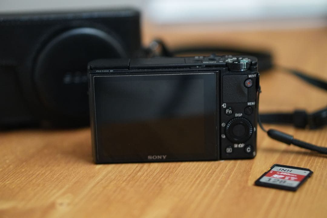 【SALE】コンパクトデジタルカメラ SONY RX100M4 カメラ コンデジ