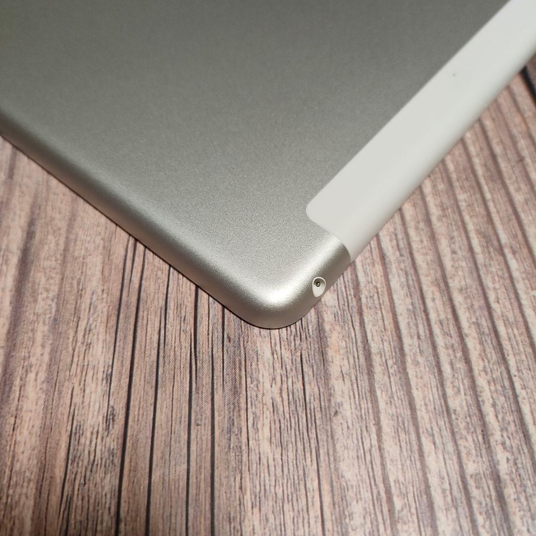 iPad 第9世代 64GB SIMフリー 美品