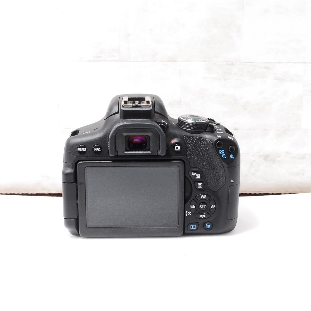 ❤️高画質❤️Canon kiss X8i❤️ダブルレンズセット❤️バリアングル液晶