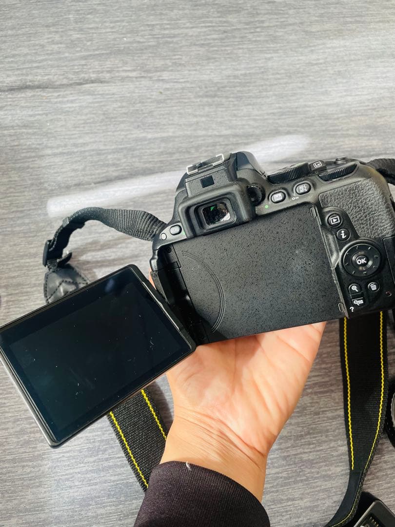 Nikon ニコン D5500 一眼レフ、望遠レンズセット