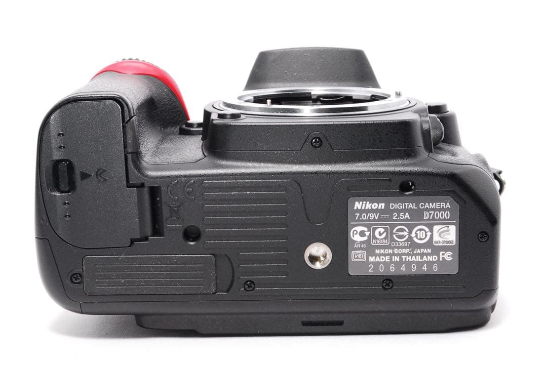 ❤️Nikon D7000❤️一眼レフカメラ❤️高性能ハイアマチュア❤️標準＆望遠❤️美品