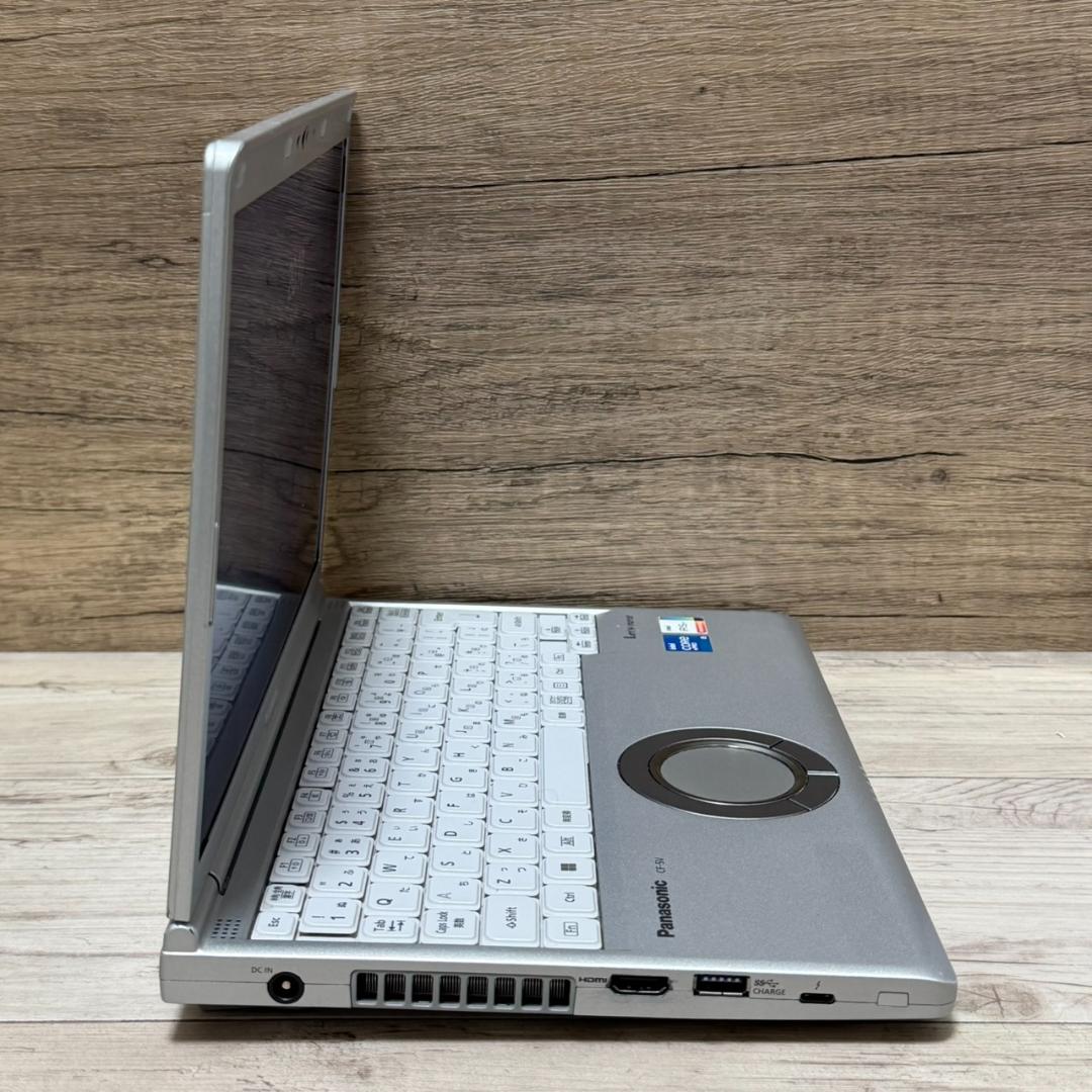 お手頃! Let's note SV8 Core i5 256GB 第8世代