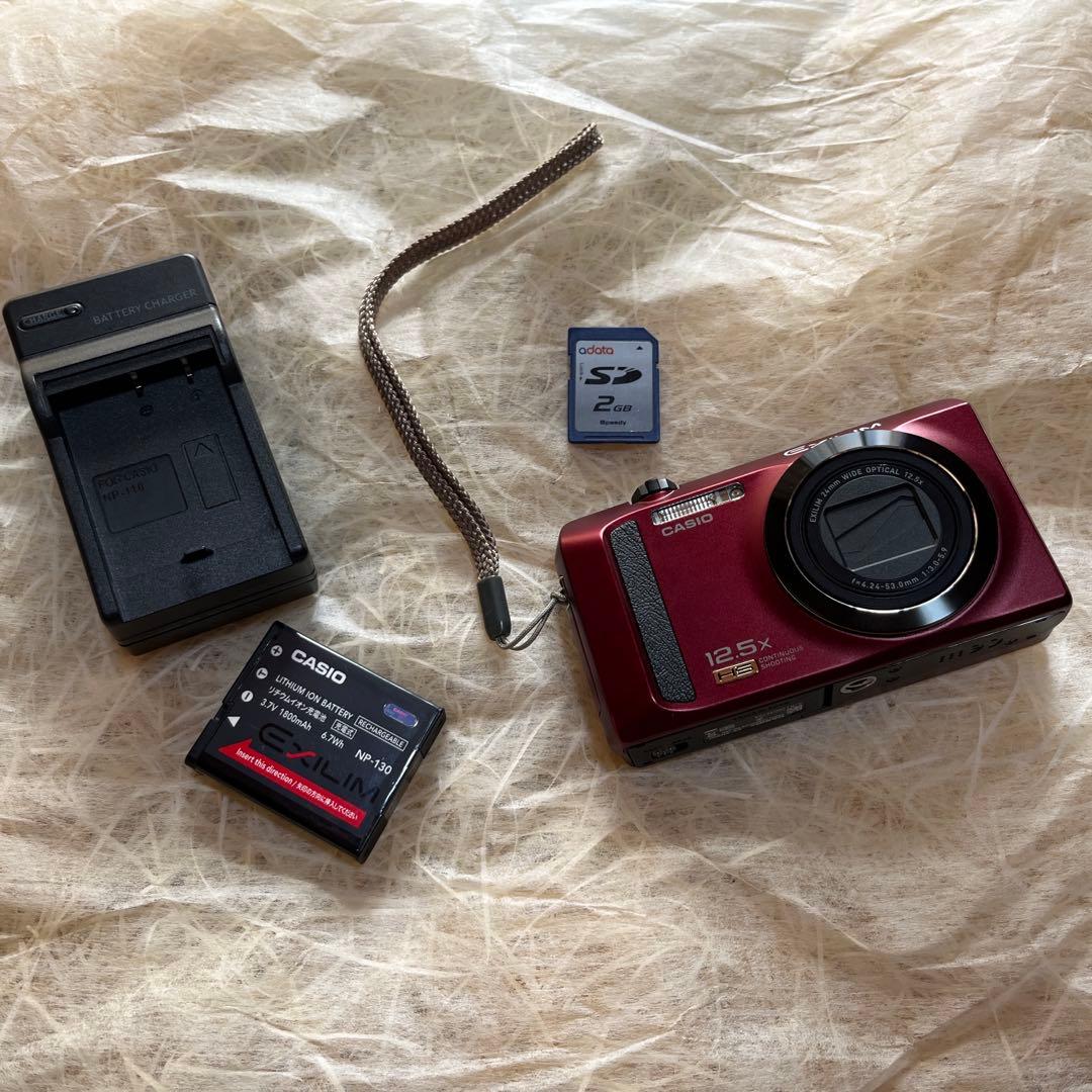 極上品！CASIO　EXILIM EX-ZR300　希少な赤!