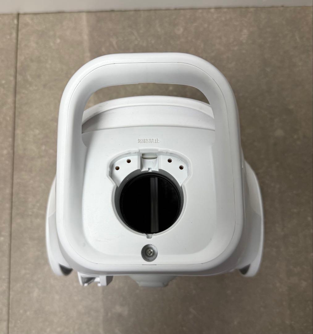 パナソニック◇紙パック式キャニスター掃除機 MC-PJ240G-W ホワイト