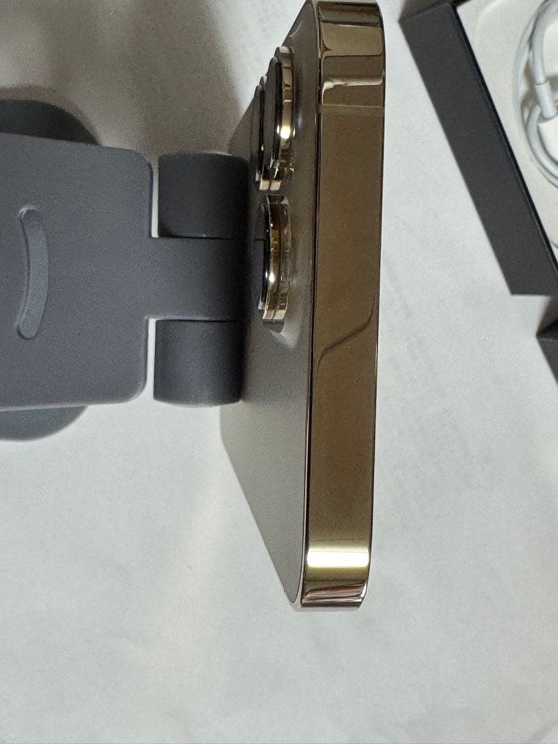 iPhone 13 PRO 128GB ゴールド SIMフリー