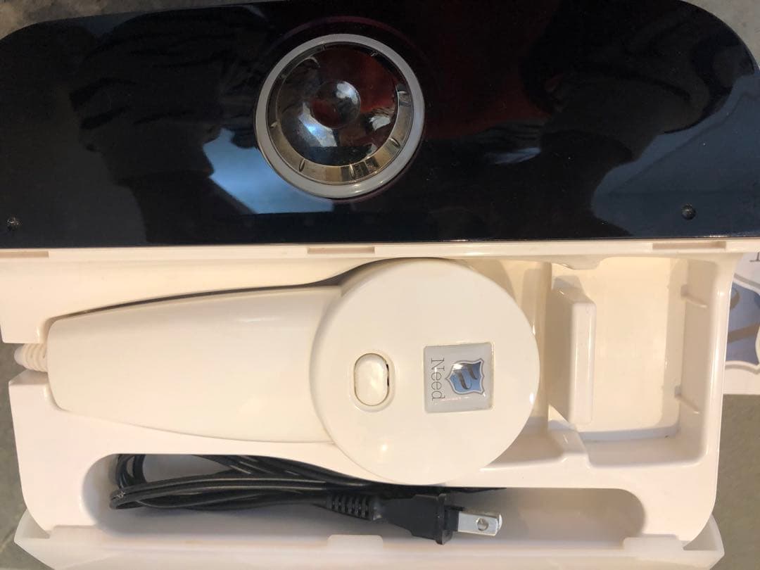 自宅で簡単脱毛・フォトフェイシャルNeed