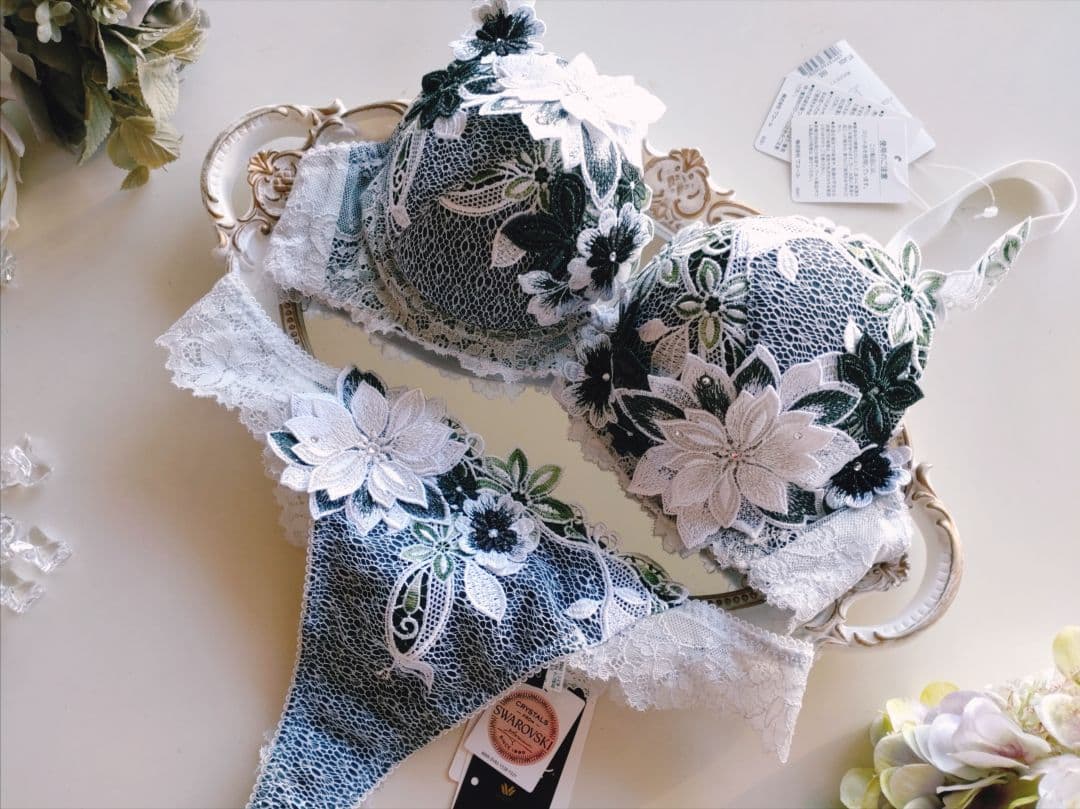 サルート24 【風と共に去りぬ】E65+ソングMサイズ 定価23800円 GR