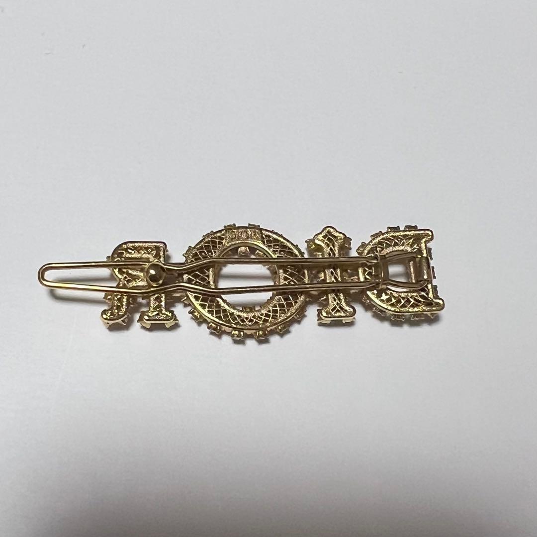 Dior ヘアピン ゴールド