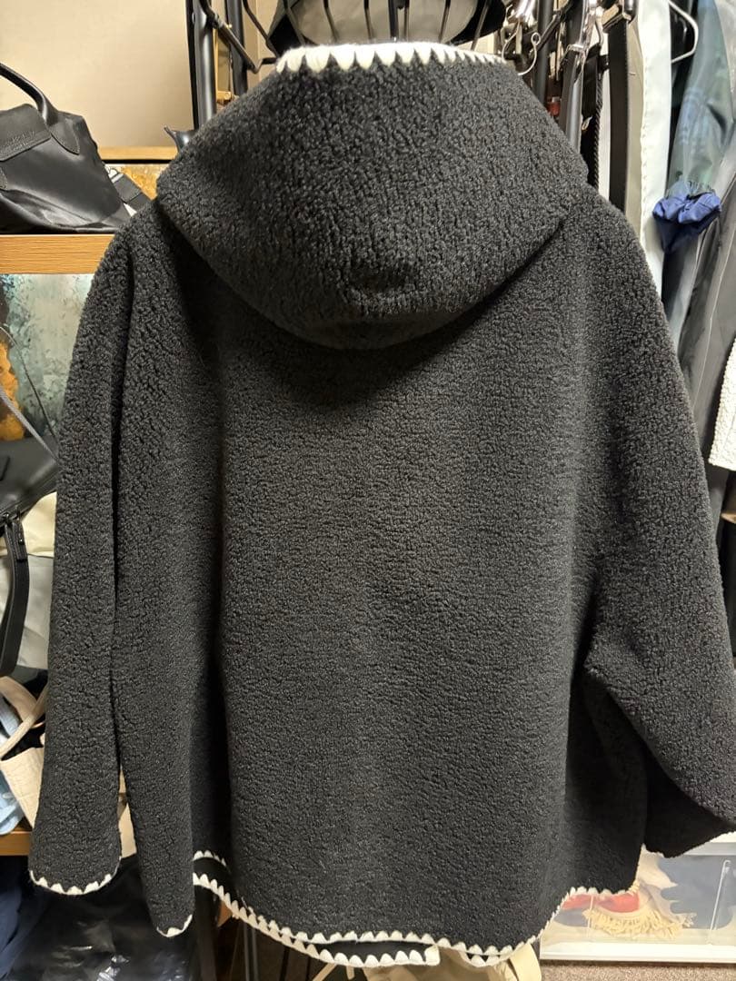 liten リテン Scallop Boa Hoodie