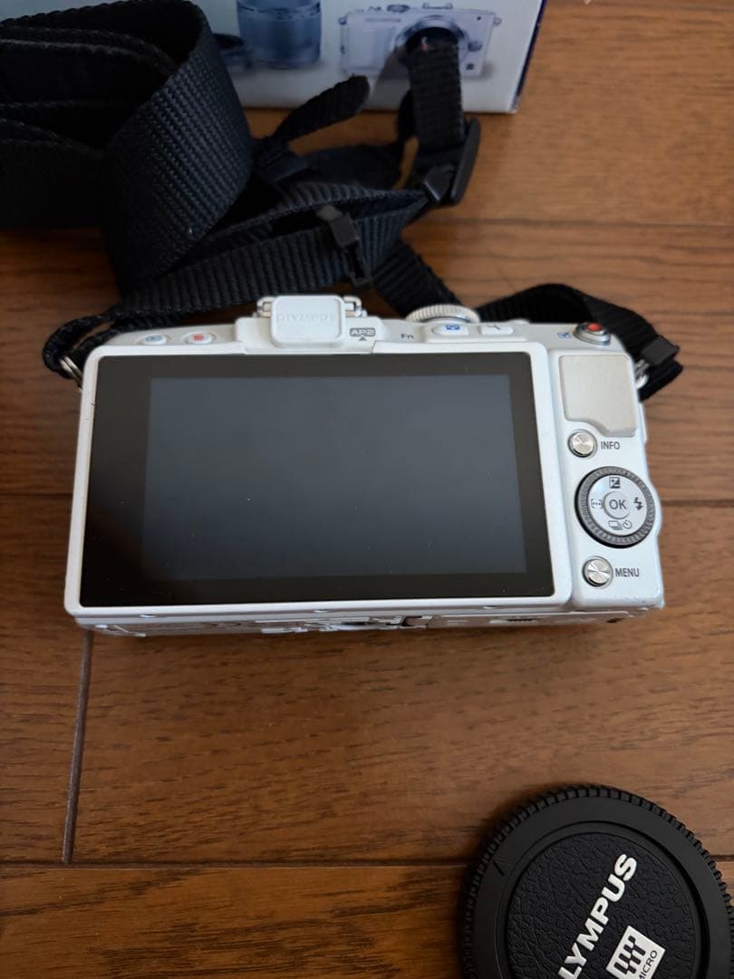 Olympus pen epl6 ミラーレス一眼カメラ