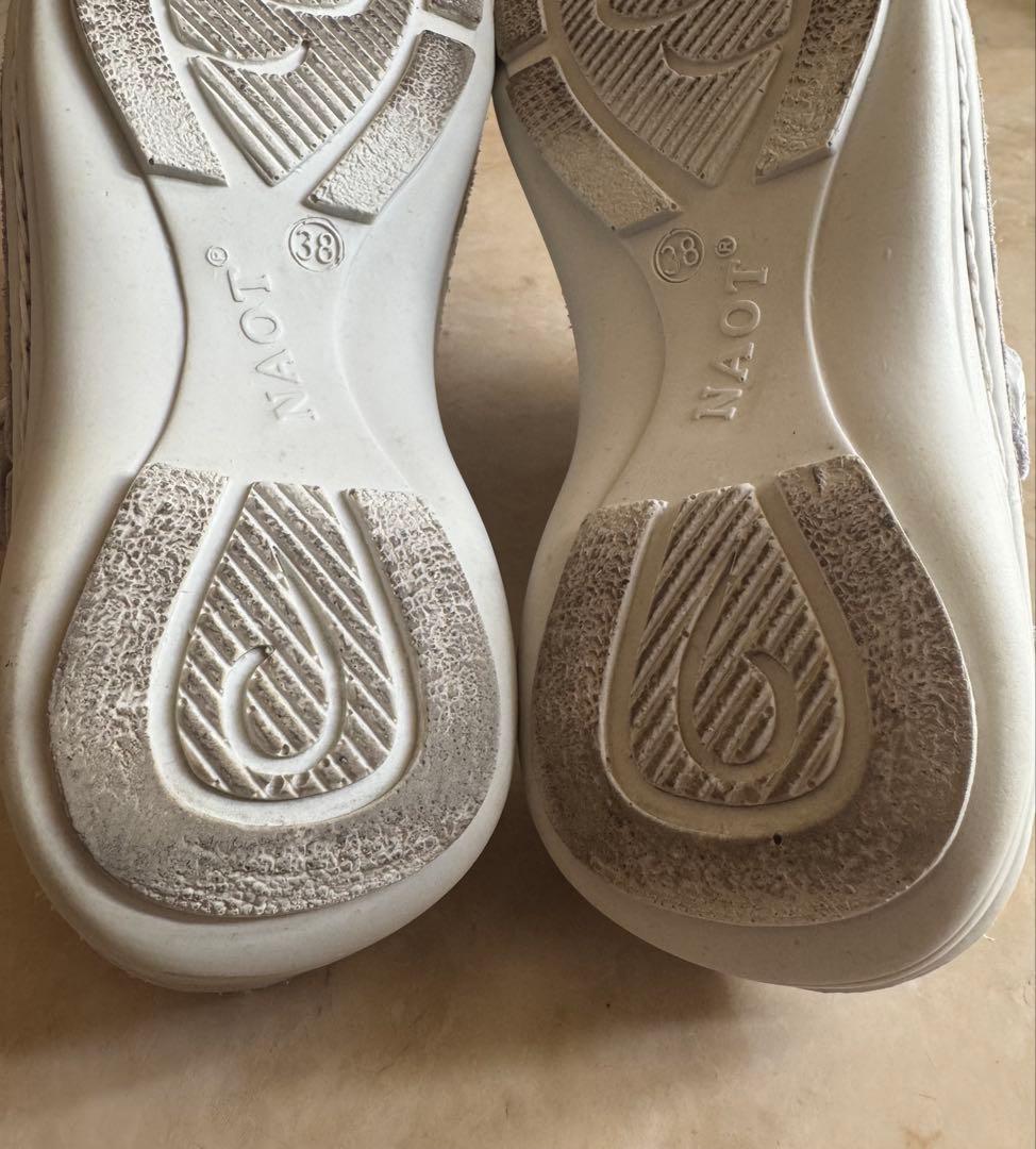 まりも　NAOT IRIS White 38 サボ　アイリス