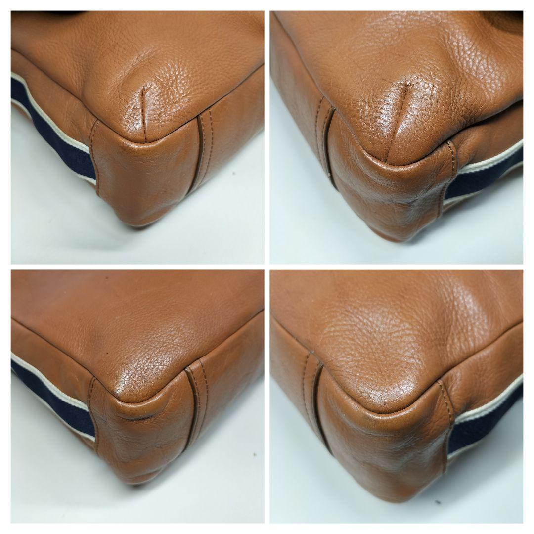 コーチ ショルダーバッグ 本革 レザー ブラウン キャメル メッセンジャーバッグ