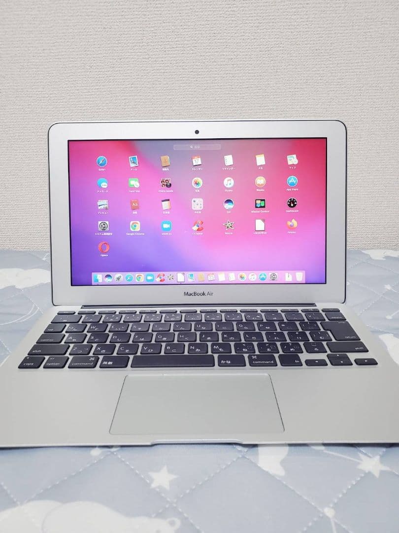 バッテリーとキーボード新品！MacBook Air