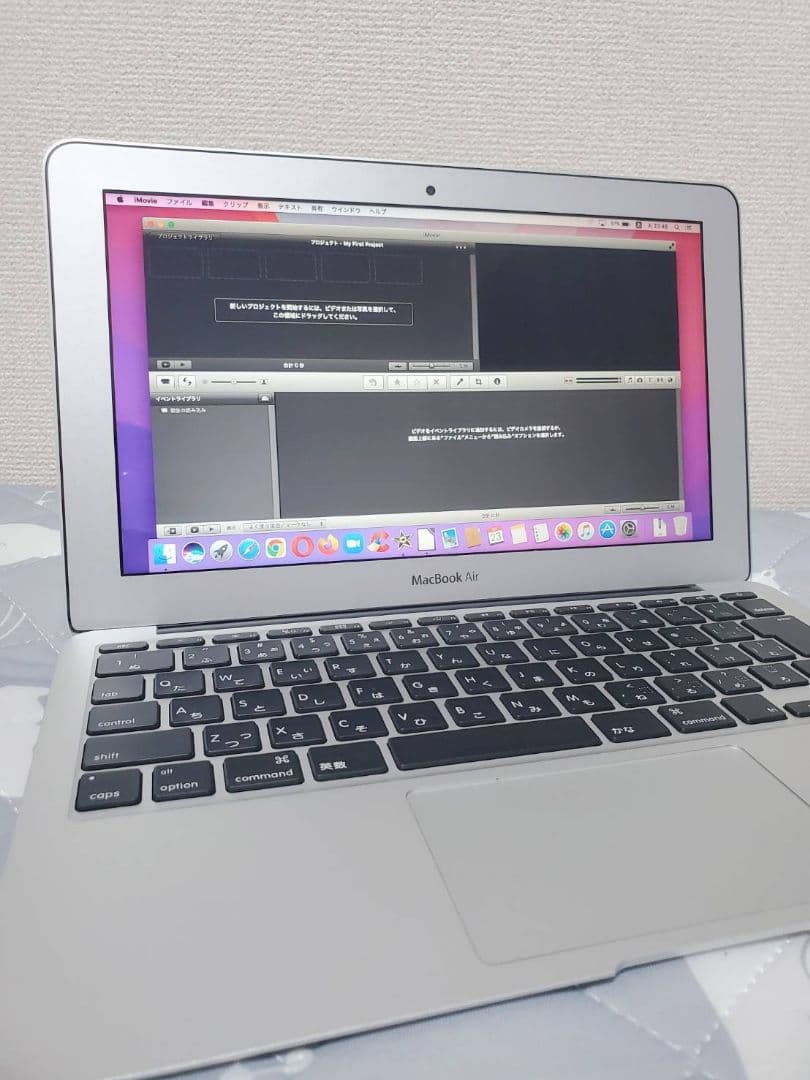 バッテリーとキーボード新品！MacBook Air