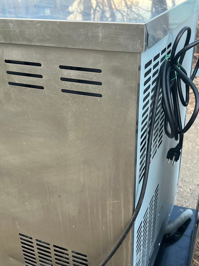 エクレア　サンヨー チップアイス製氷機 SIM-C120A