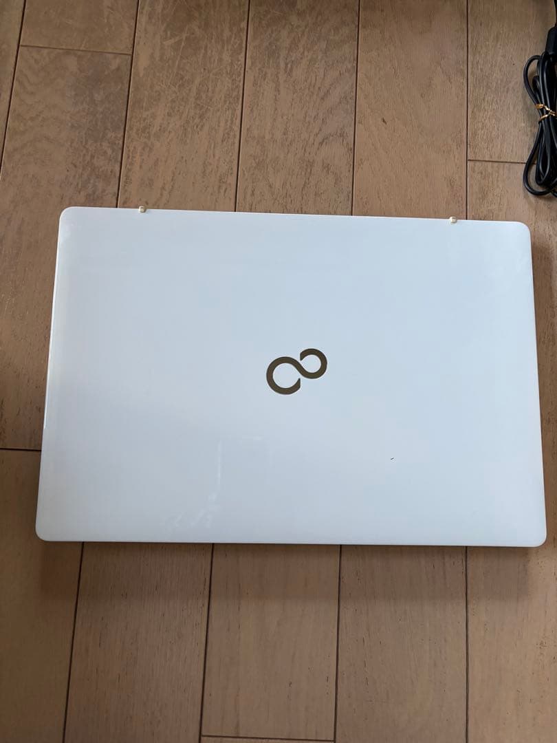 富士通 LIFEBOOK WA3/B1 ホワイト
