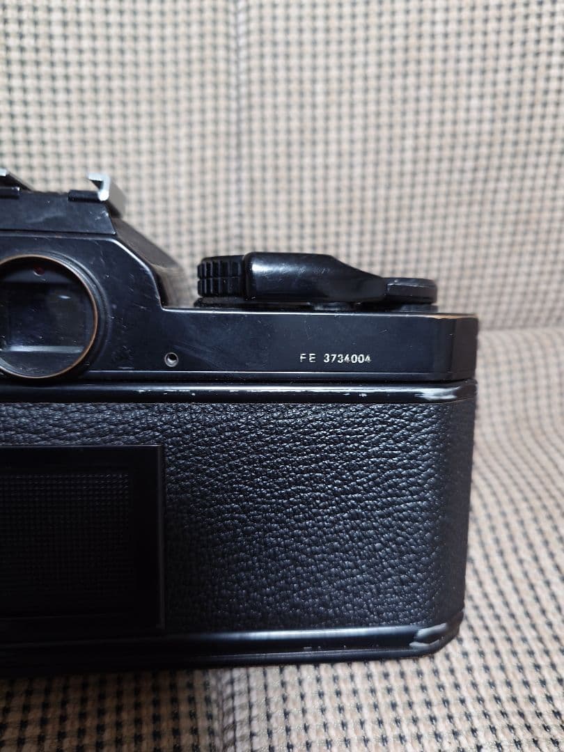 Nikon FEとFE2フィルム一眼レフカメラセット