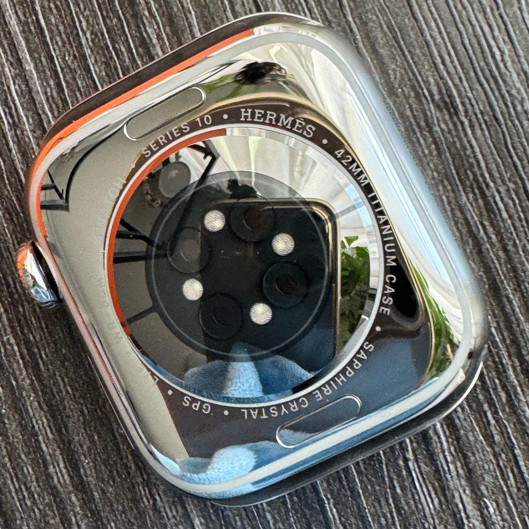 miina　2886 未使用　Apple Watch シリーズ10 チタニ