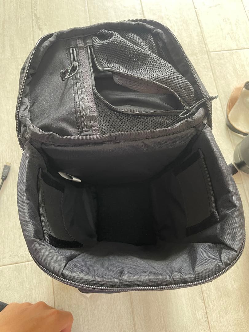 Fujifilm X-T100 ミラーレス一眼　ダークシルバー