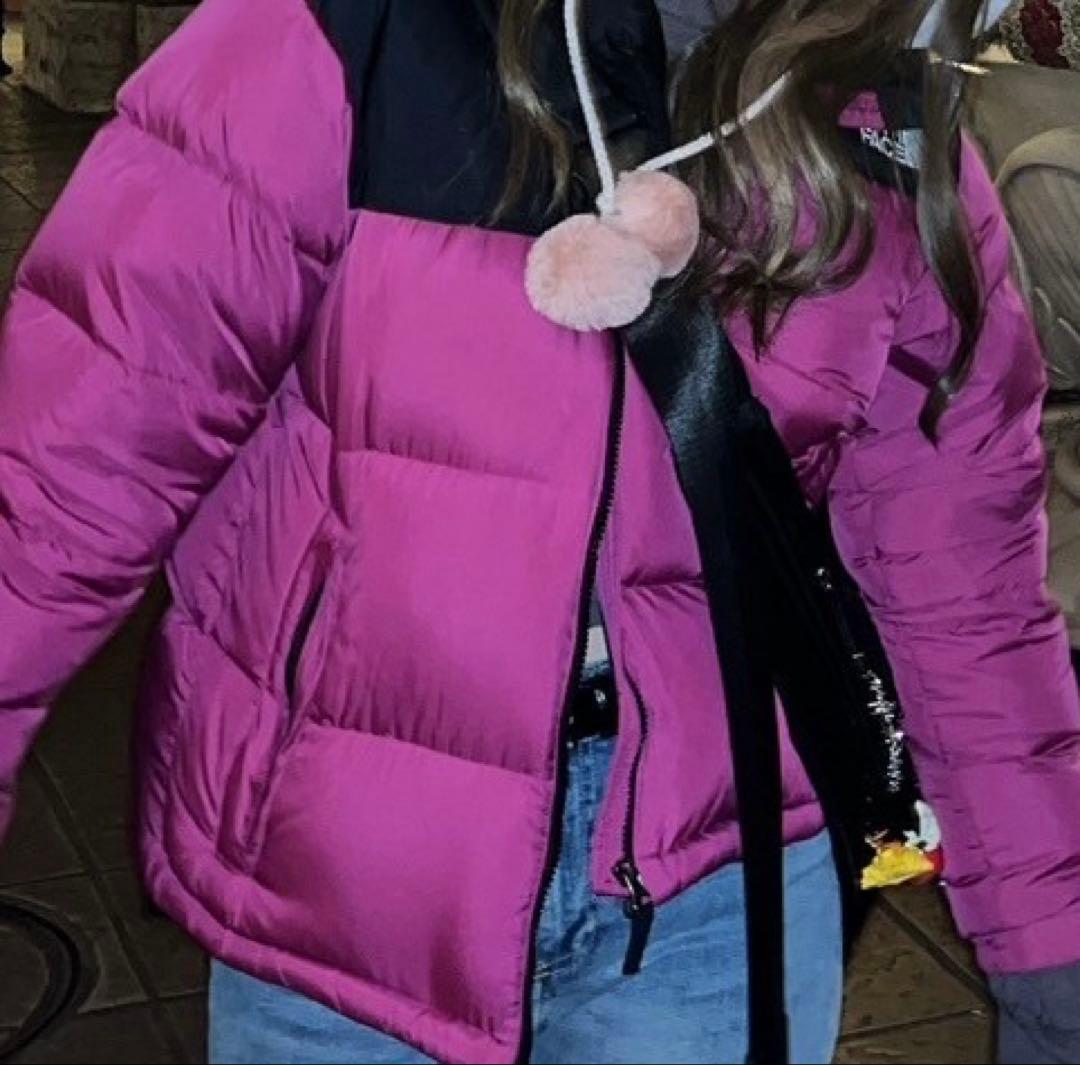 THE NORTH FACE フード付きダウンジャケット 黒・ピンク　ヌプシ